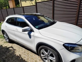 Mercedes-Benz GLA 200 Facelift, 52 500km, Panorama, снимка 6