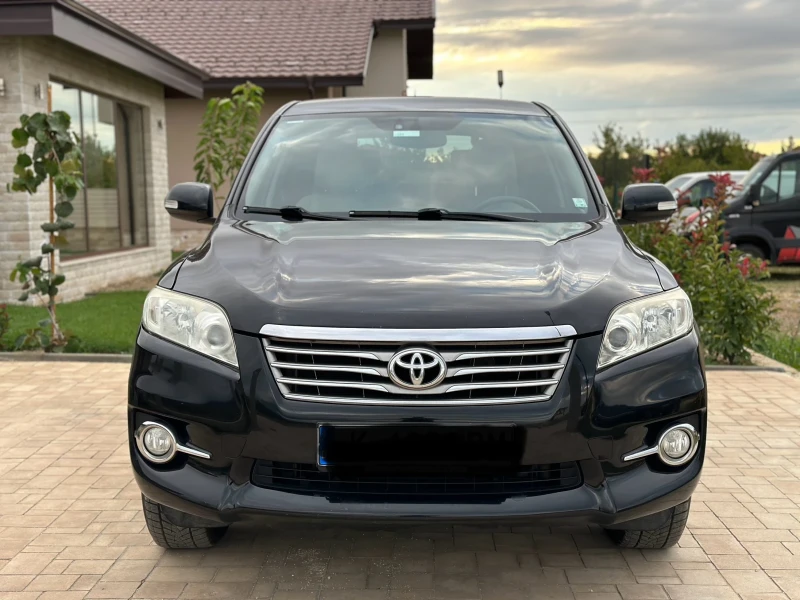 Toyota Rav4 Топ, снимка 2 - Автомобили и джипове - 47352095