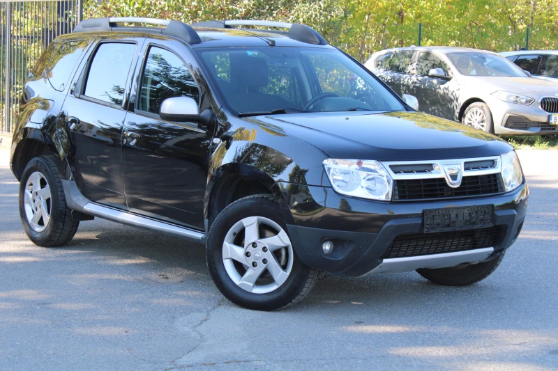 Dacia Duster 1.5 DCI /LAUREATE, снимка 3 - Автомобили и джипове - 47668240