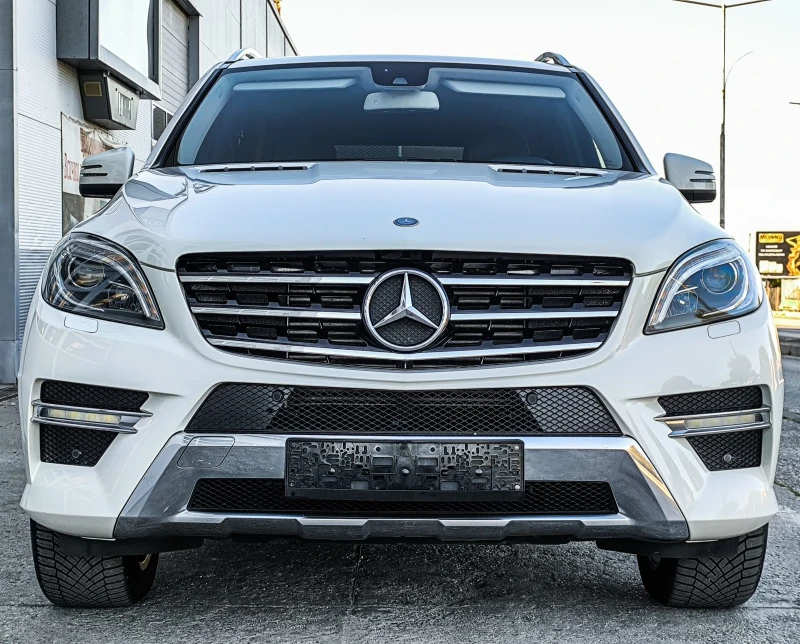 Mercedes-Benz ML 350 CDI AMG PAKET 4-MATIC, снимка 2 - Автомобили и джипове - 51825442