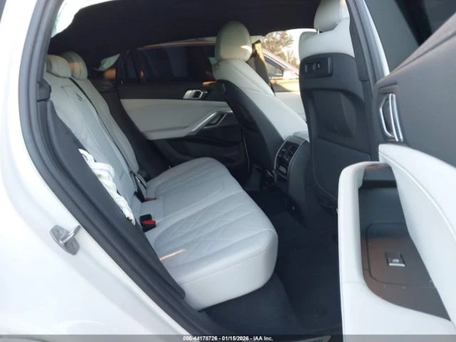 BMW X6 XDRIVE40I - изображение 8