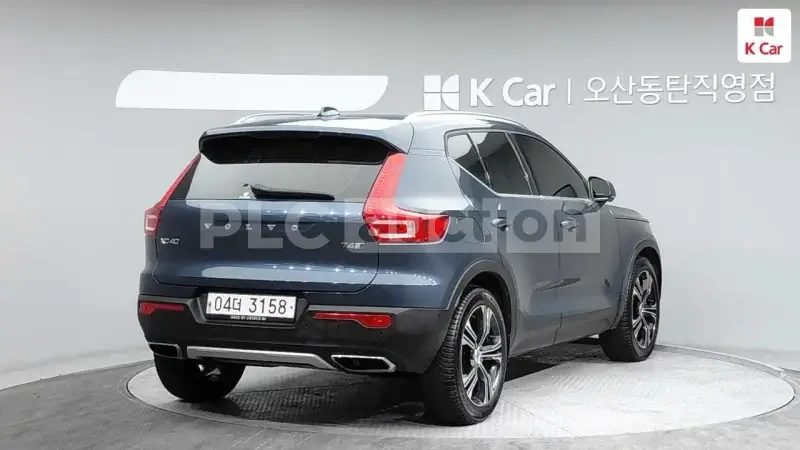Volvo XC40 T4 4WD | DISTRONIC | LANE | ПОДГРЕВ | ТЕХНОТЕСТ, снимка 5 - Автомобили и джипове - 54239426