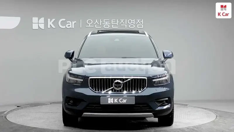 Volvo XC40 T4 4WD | DISTRONIC | LANE | ПОДГРЕВ | ТЕХНОТЕСТ, снимка 4 - Автомобили и джипове - 54239426