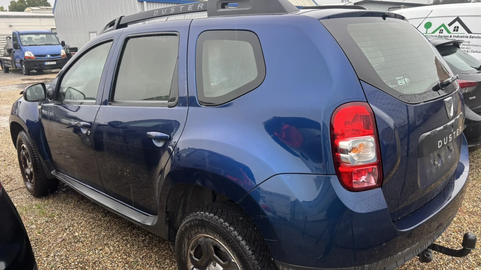 Dacia Duster 1.6i теглич, снимка 1