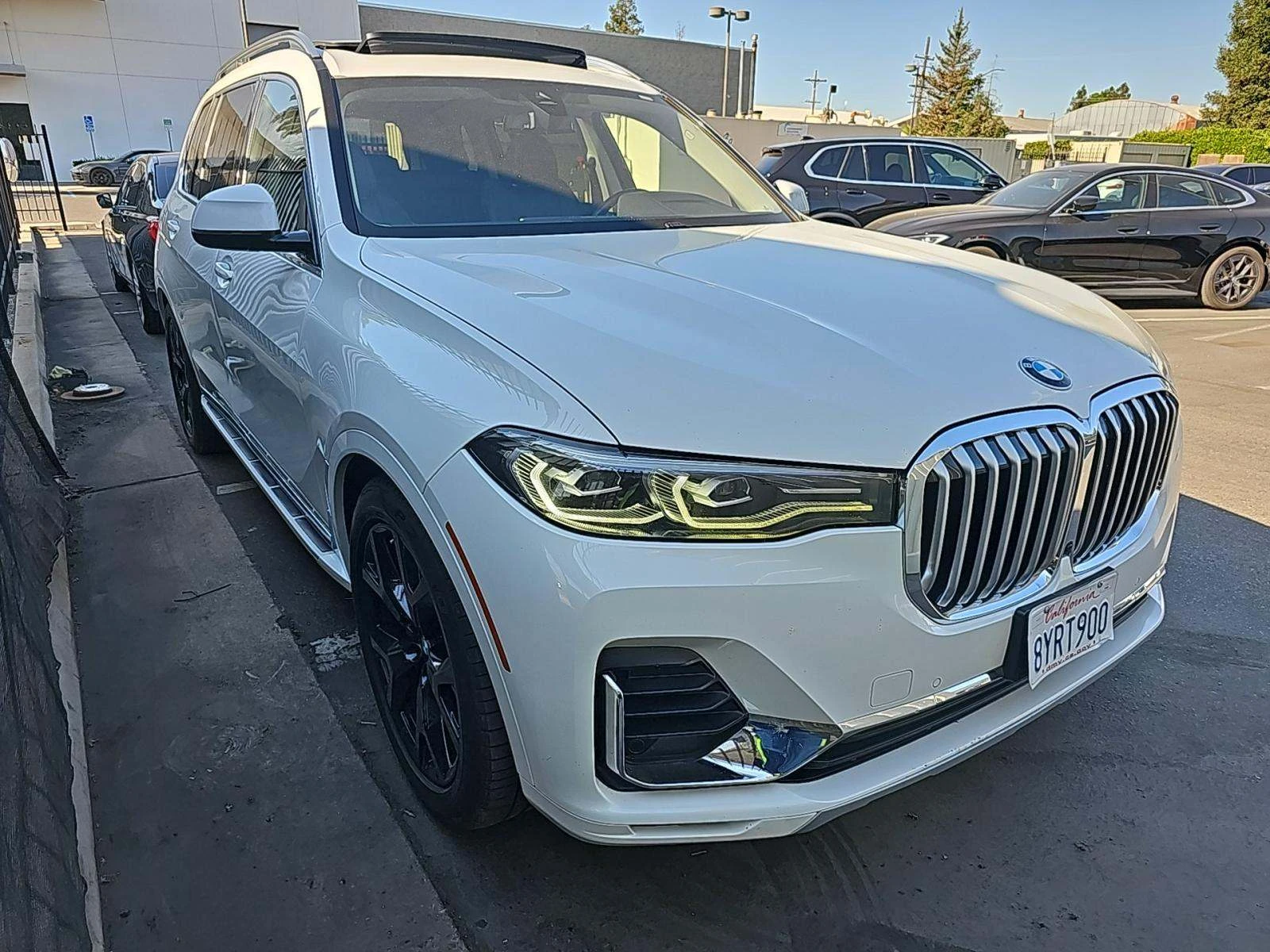 BMW X7 2021* B58* 7МЕСТА* ПАНОРАМА* 5-ZONE CLIM* LANE ASS - изображение 2