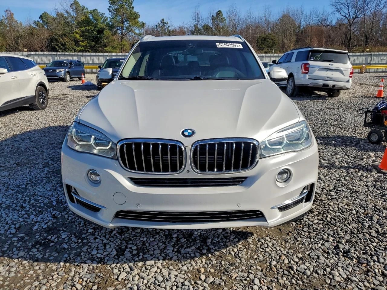 BMW X5  - изображение 5