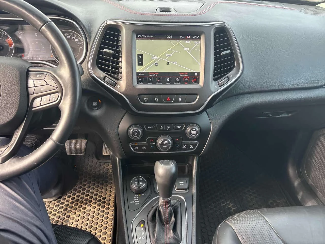 Jeep Cherokee * Trailhawk Elite* ГЛАВНО ПРЕДСТАВИТЕЛСТВО НА JEEP, снимка 8 - Автомобили и джипове - 53984076