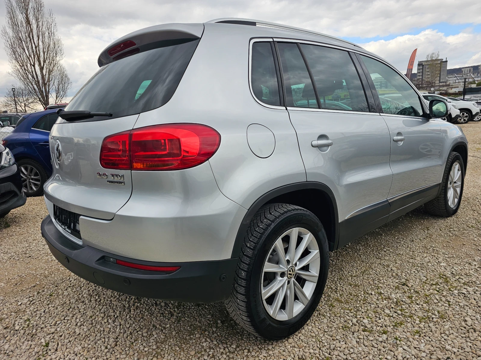 VW Tiguan 2.0TDI, 140к.с., 4х4, DSG, снимка 4 - Автомобили и джипове - 54161251