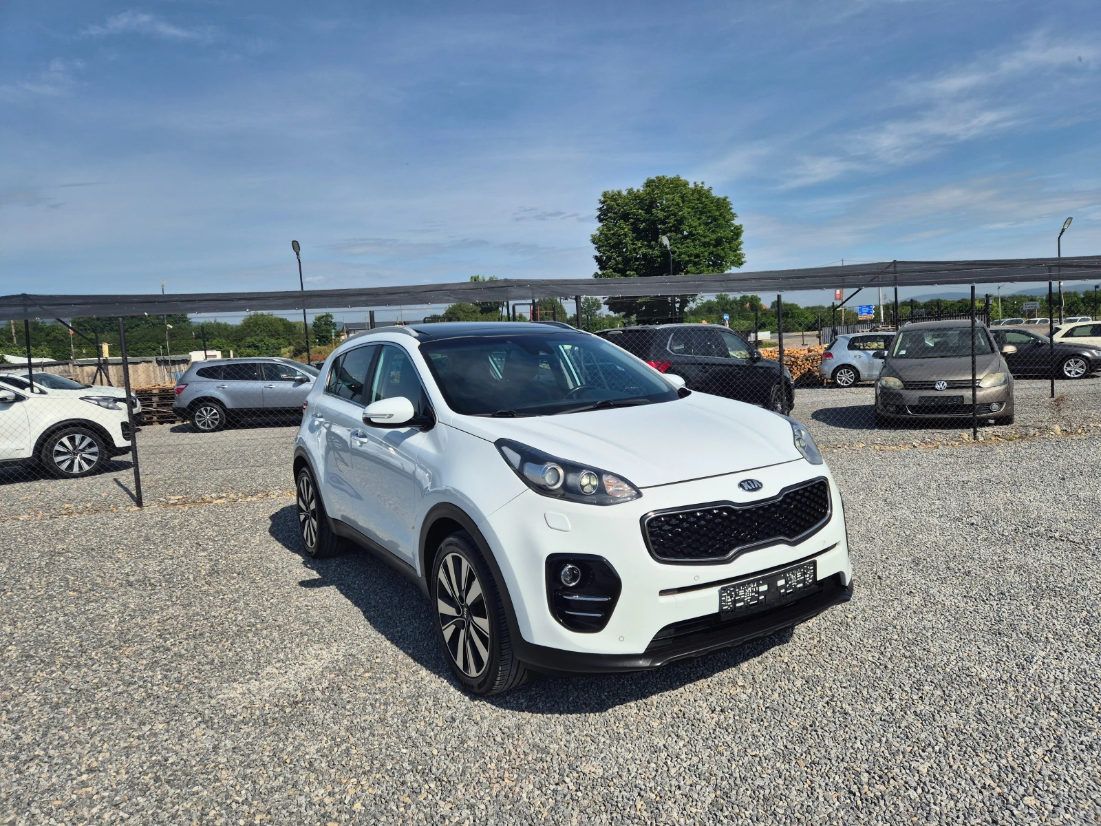 Kia Sportage 1.7CRDI* NAVI* PANORAMA* , снимка 8 - Автомобили и джипове - 54742499