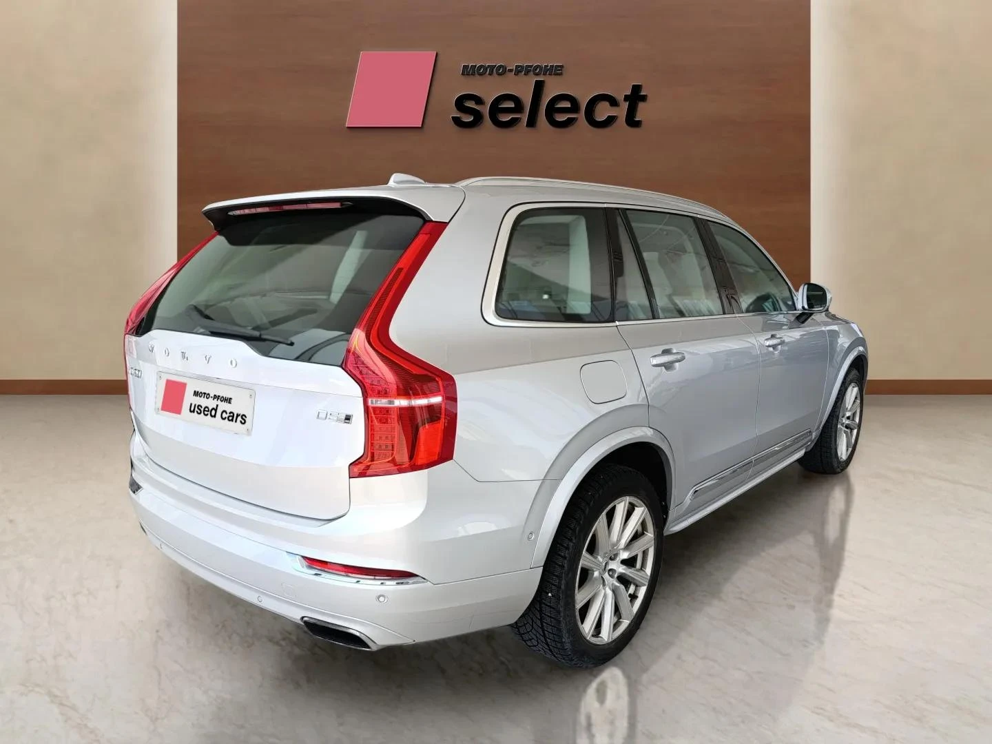 Volvo Xc90 2.0 D5, снимка 5 - Автомобили и джипове - 54745235