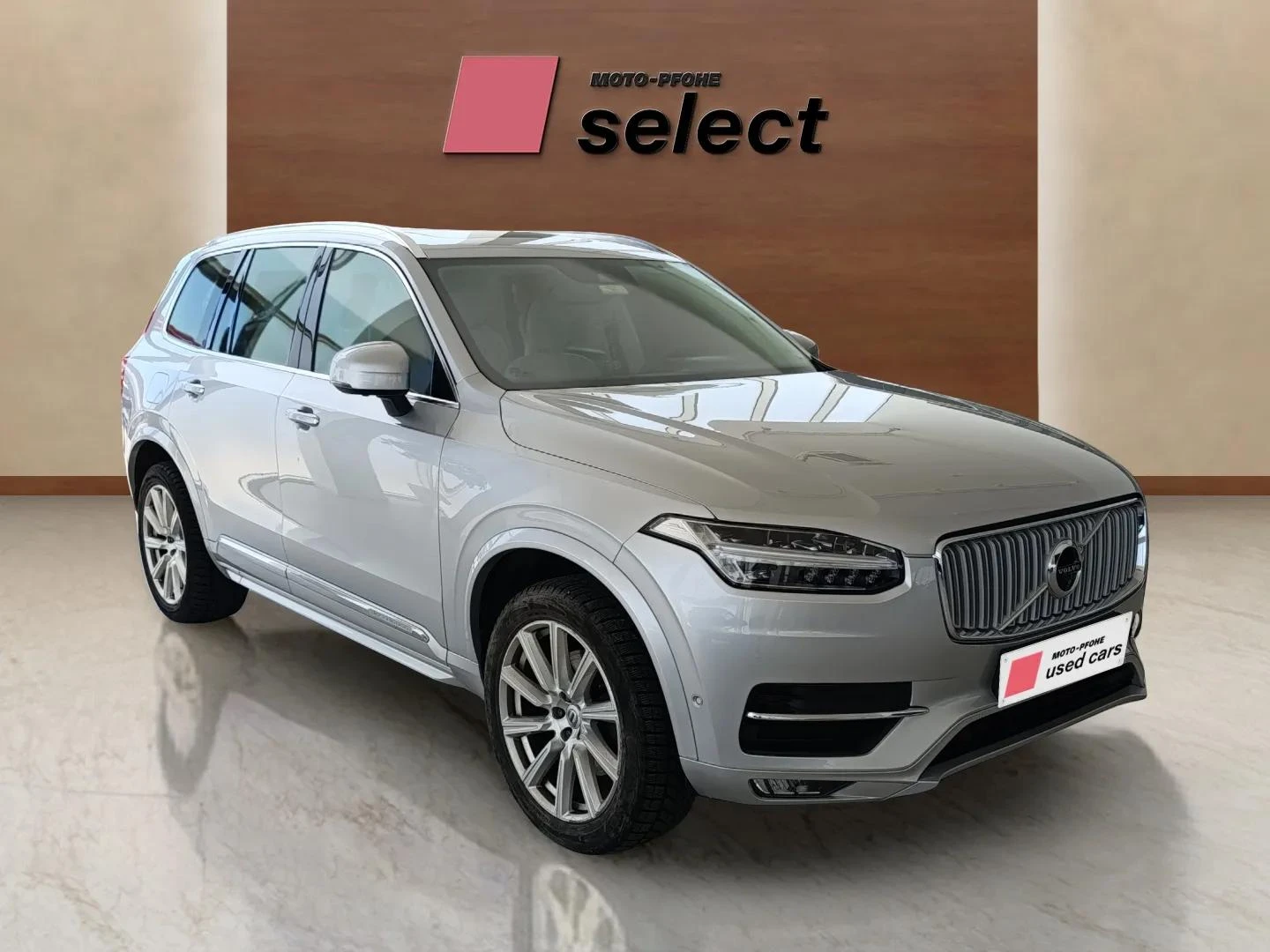 Volvo Xc90 2.0 D5, снимка 3 - Автомобили и джипове - 54745235