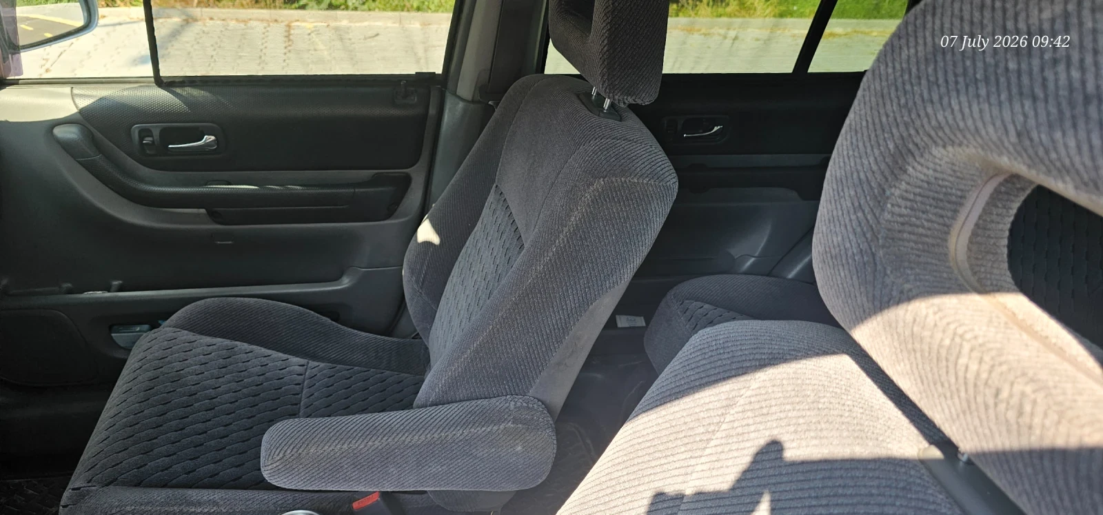Honda Cr-v 2.0i 147, снимка 10 - Автомобили и джипове - 55198856
