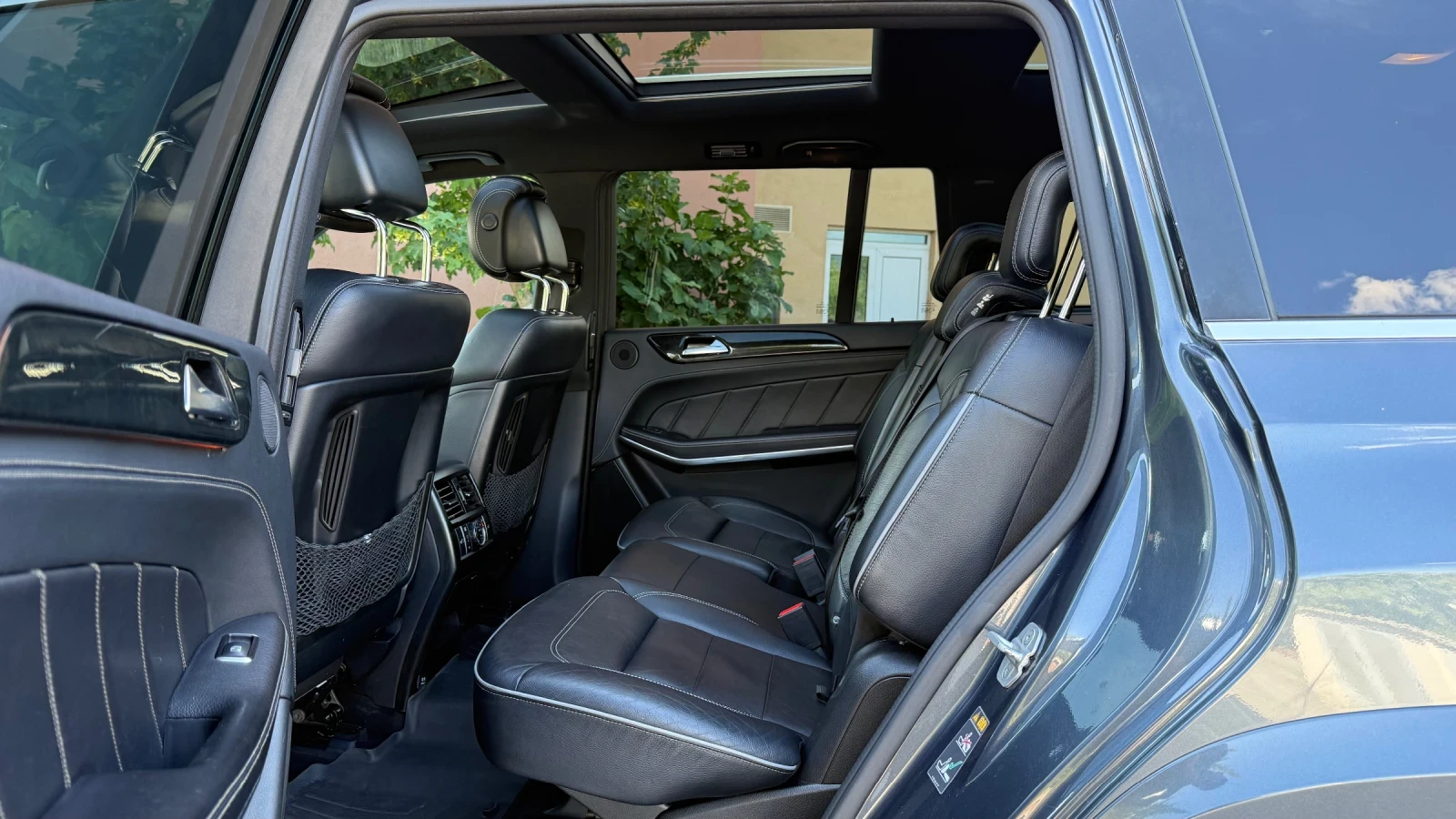 Mercedes-Benz GL 350 7места* Обдухване* AMGpack* М.Точка* KeyLess* FULL, снимка 10 - Автомобили и джипове - 55215630
