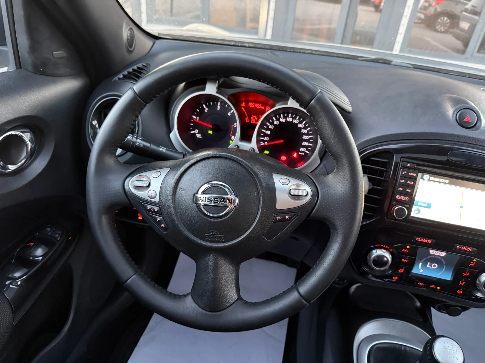 Nissan Juke 1.5 DCI FULL OPTIONS, снимка 8 - Автомобили и джипове - 55533428