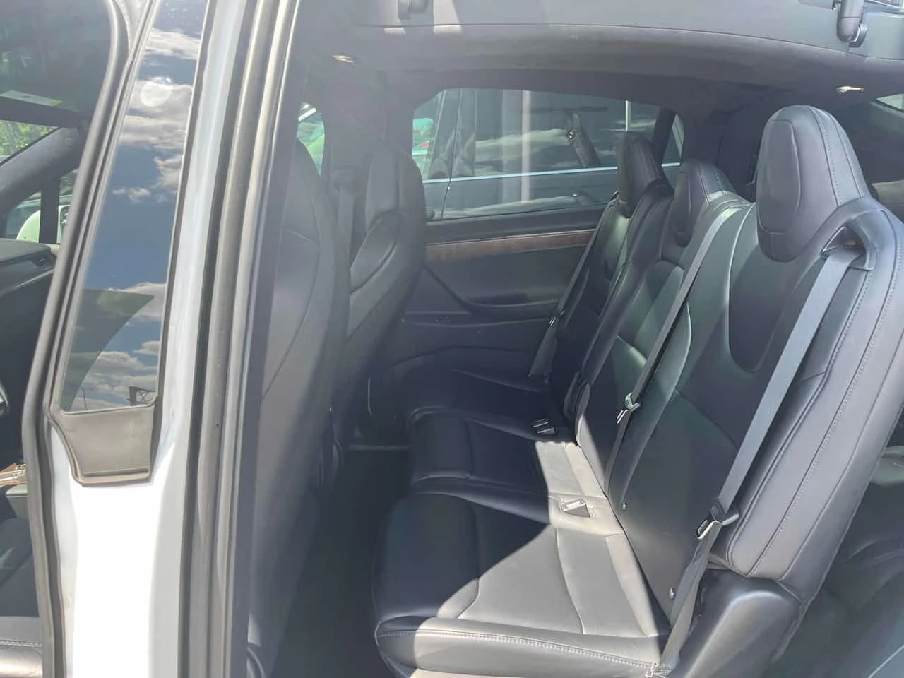 Tesla Model X AWD| AUTOPILOT| ПОДГРЕВИ| KEYLESS| , снимка 13 - Автомобили и джипове - 55559029