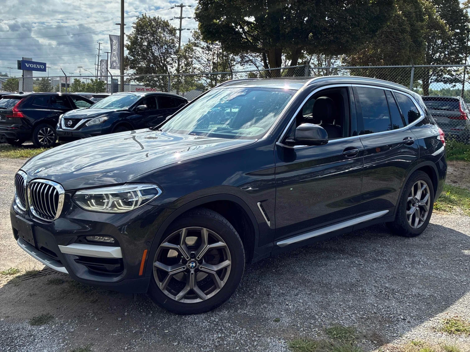BMW X3 * xDrive30i * HUD * PANO * ОБДУХВАНЕ, снимка 2 - Автомобили и джипове - 55837911
