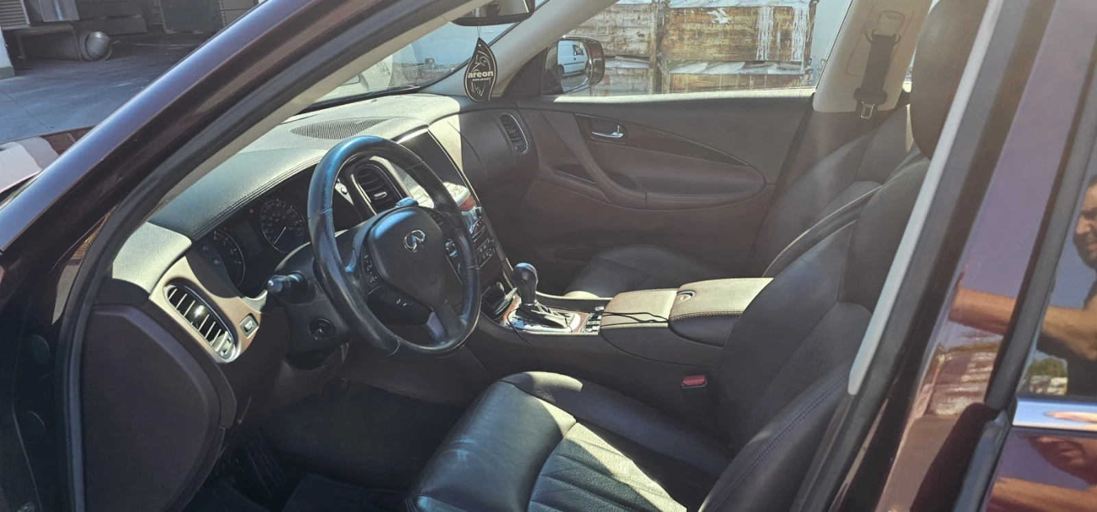 Infiniti QX50, снимка 8 - Автомобили и джипове - 55951452