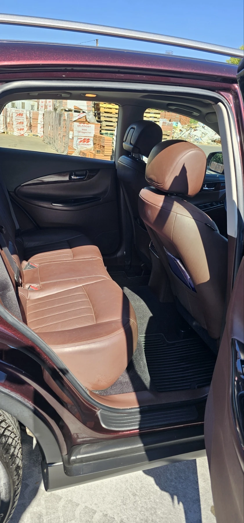 Infiniti QX50, снимка 3 - Автомобили и джипове - 55951452
