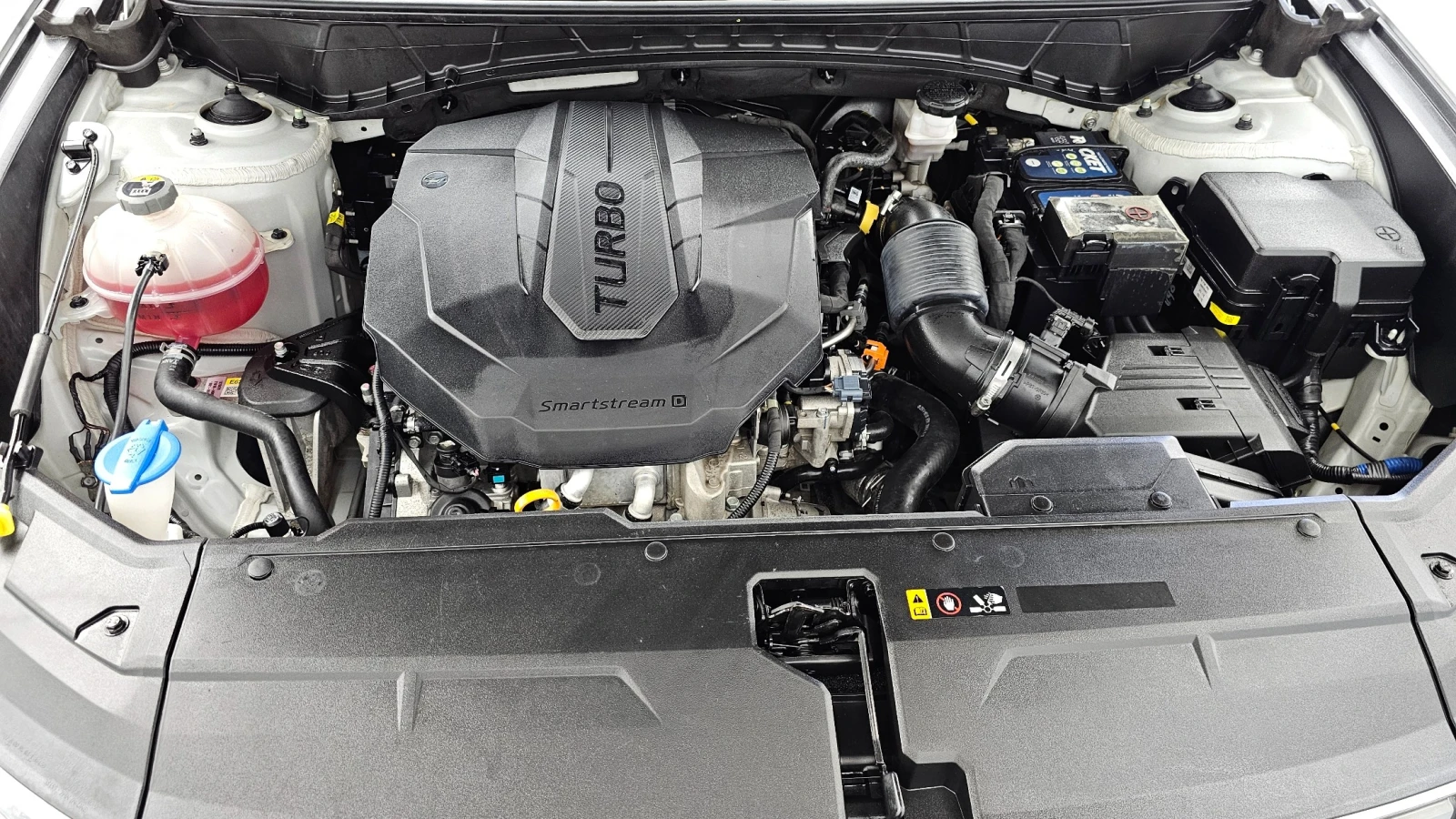 Hyundai Tucson Diesel 2.0 4WD Modern, снимка 5 - Автомобили и джипове - 56023469