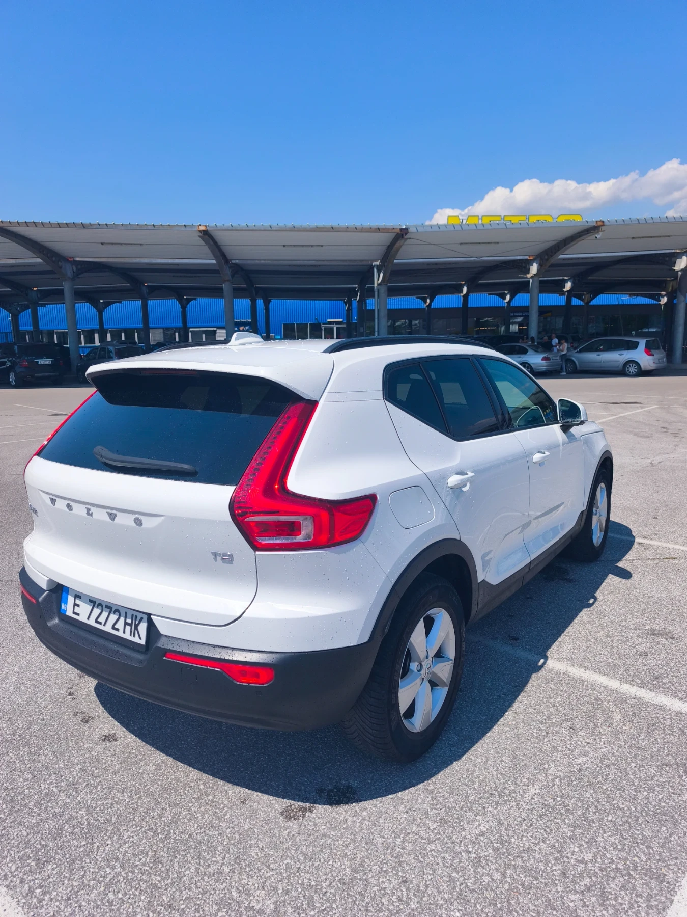 Volvo XC40, снимка 4 - Автомобили и джипове - 56023957