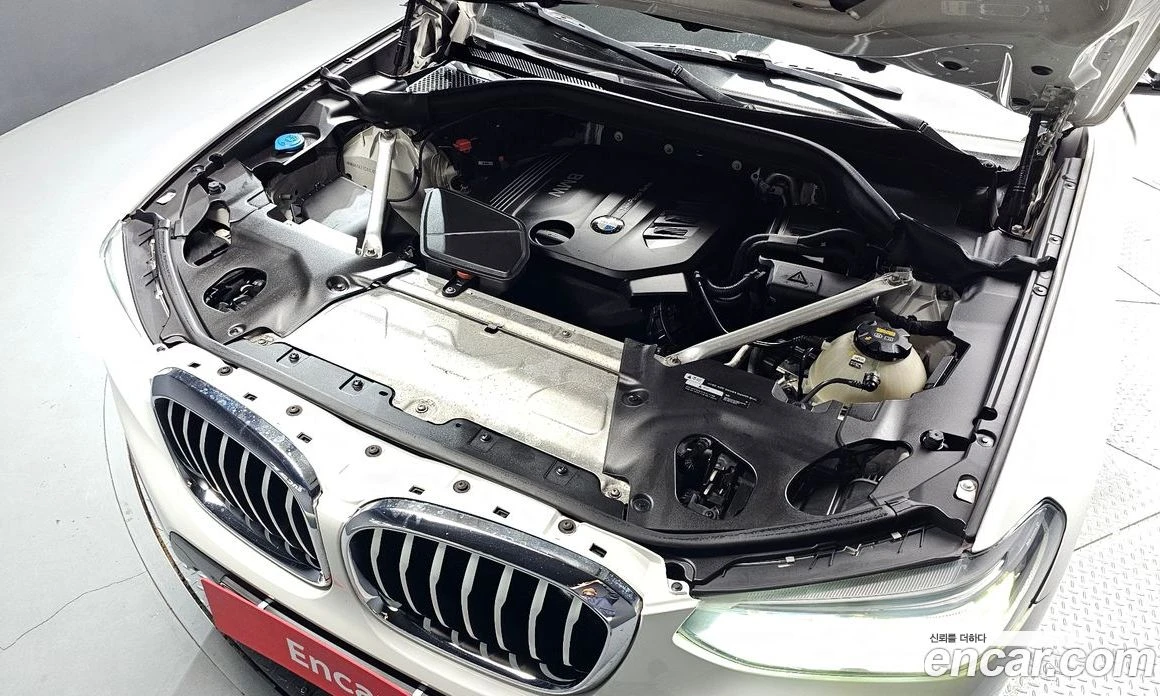 BMW X3 xDrive 20d, снимка 6 - Автомобили и джипове - 56157208
