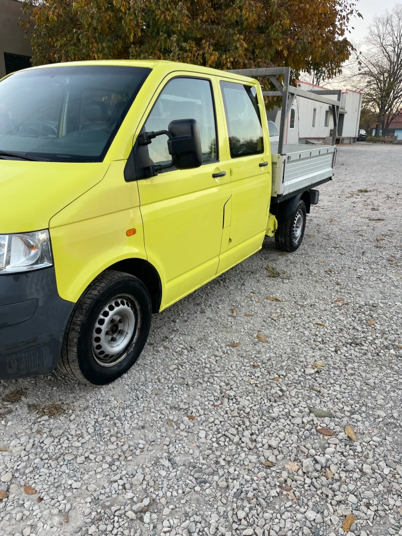 VW T5 2.5 TDI, снимка 6 - Бусове и автобуси - 47841229