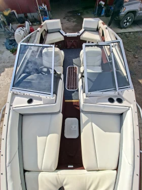 Моторна яхта Maxum 1800XR Bowrider, снимка 6 - Воден транспорт - 53647613