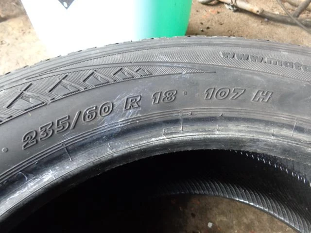 Гуми Зимни 235/60R18, снимка 10 - Гуми и джанти - 20208344