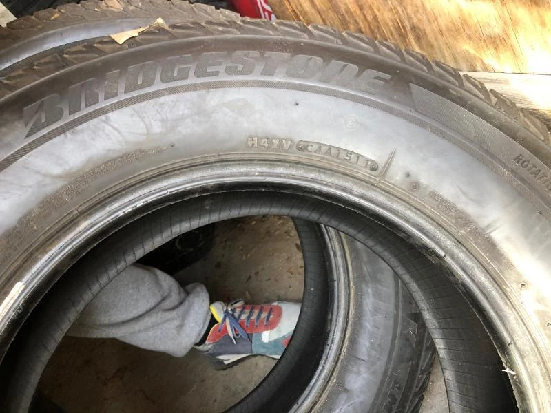 Гуми Зимни 215/70R16, снимка 4 - Гуми и джанти - 46829791