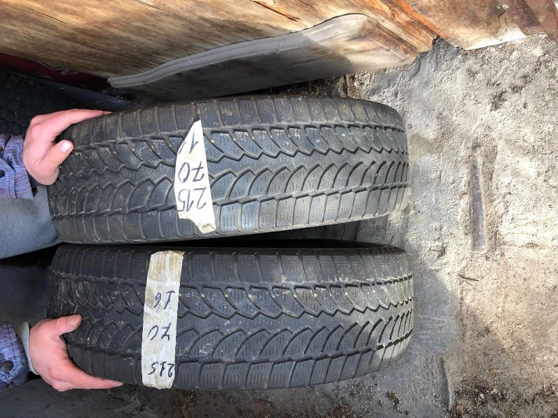 Гуми Зимни 215/70R16, снимка 2 - Гуми и джанти - 46829791