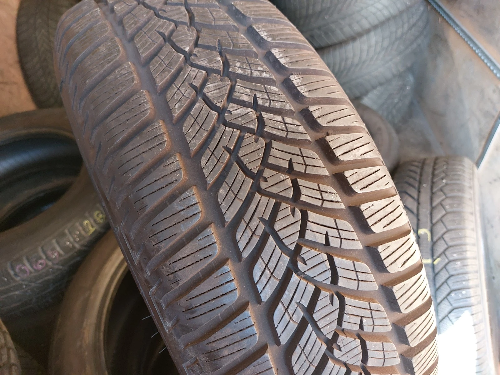  215/65R16 | Mobile.bg   1