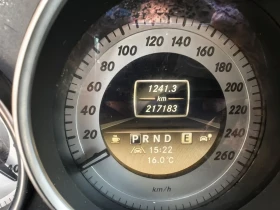 Mercedes-Benz C 300 ТОП СЪСТОЯНИЕ! ШВЕЙЦАРИЯ! 4MATIC!!, снимка 15