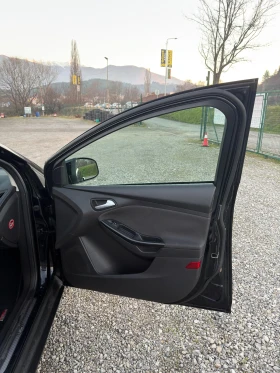 Ford Focus 1.5 TDCi Titanium X Powershift автомат 146 232 км. - 14999 лв. / 7668.87 € - 13484588 9