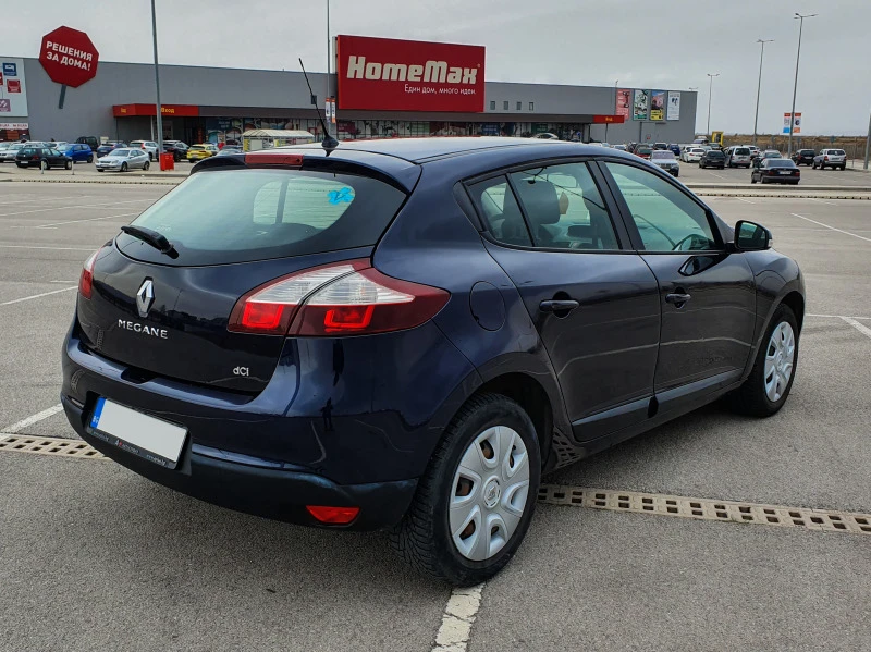 Renault Megane 1.5 dCi, снимка 6 - Автомобили и джипове - 43217490