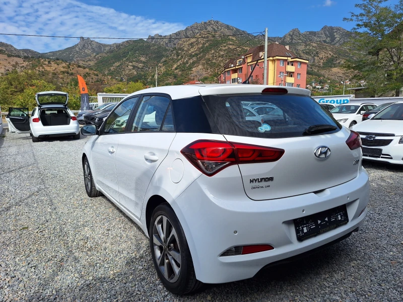 Hyundai I20 1.2 CRDI, снимка 7 - Автомобили и джипове - 47098910