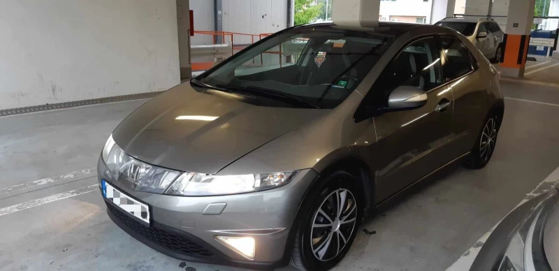 Honda Civic Сменена верига, всички екстри- панорама, камера, н, снимка 3 - Автомобили и джипове - 47540865