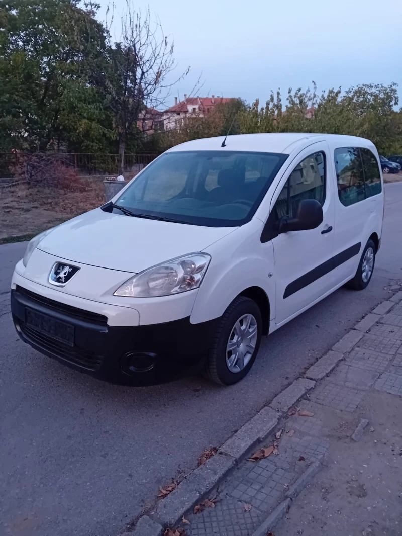 Peugeot Partner 1.6 Hdi, снимка 4 - Автомобили и джипове - 47359248