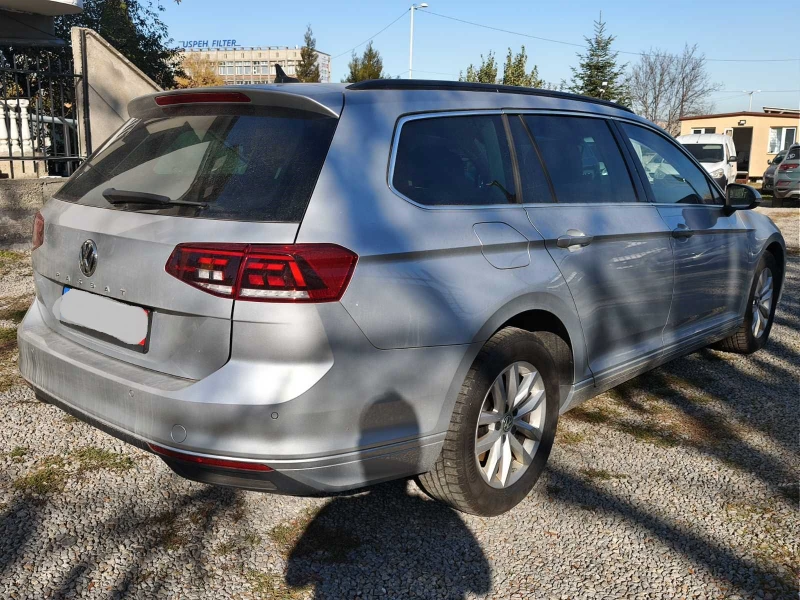 VW Passat 1.5 TSI DSG, снимка 11 - Автомобили и джипове - 47929987