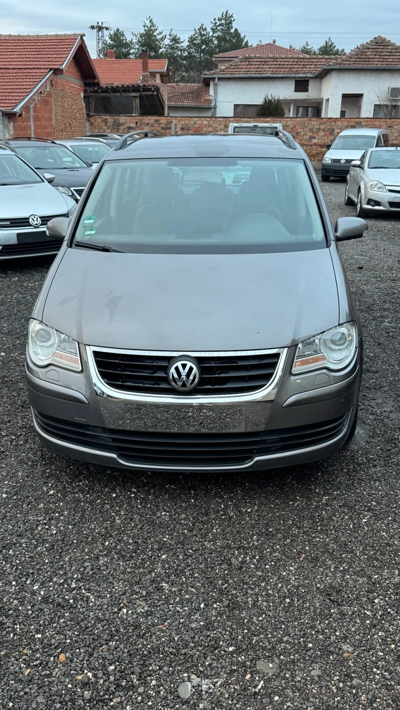 VW Touran 2.0 TDI 140 КОНЯ, снимка 3 - Автомобили и джипове - 48310772