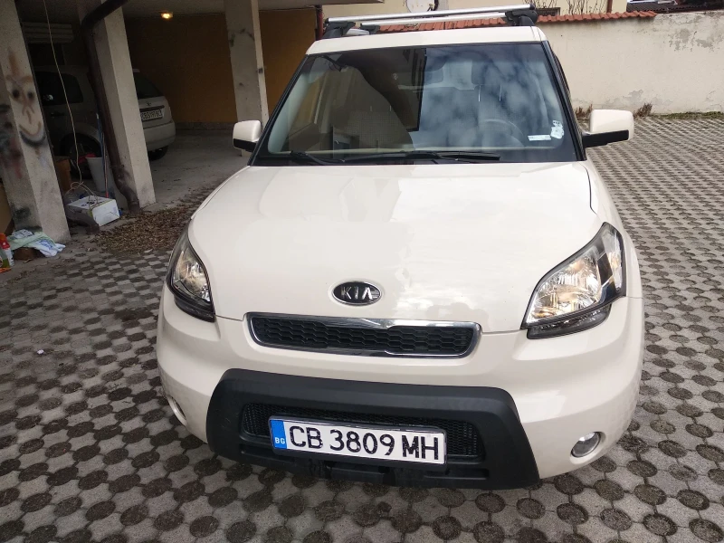 Kia Soul 1.6 Автоматик, снимка 2 - Автомобили и джипове - 48832914