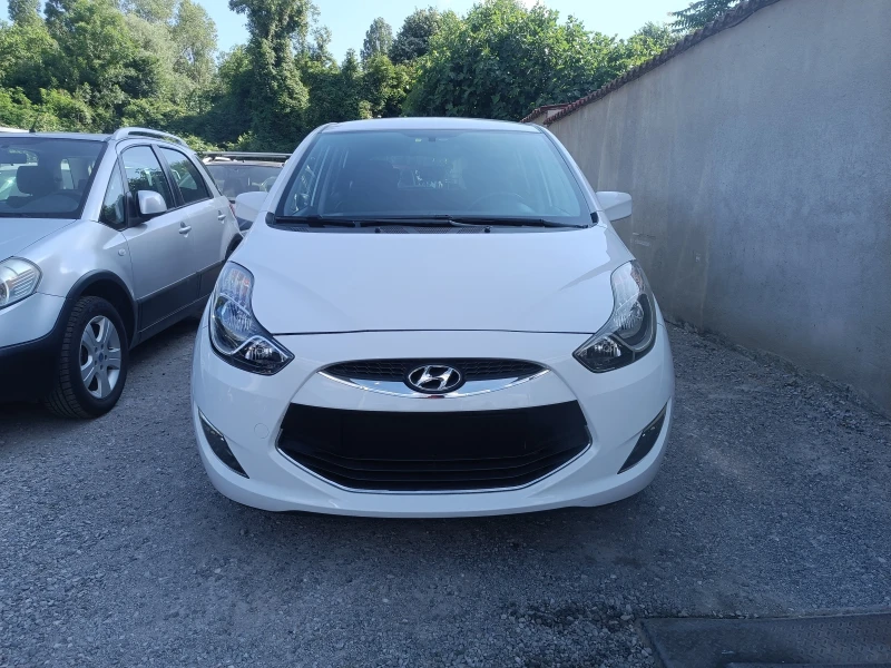 Hyundai Ix20 1.4 i 90Ks-ITALIA, снимка 6 - Автомобили и джипове - 51606131