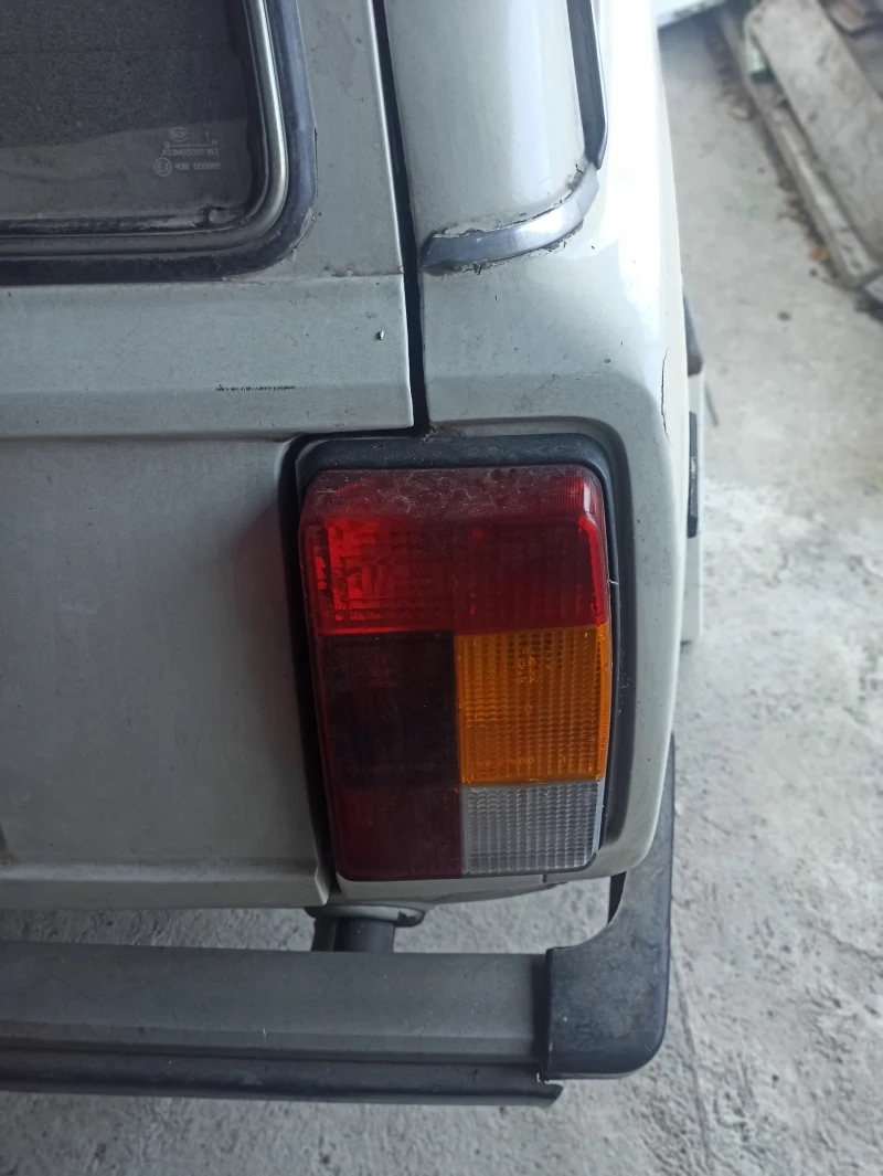 Lada 2104 Комби, снимка 6 - Автомобили и джипове - 50800545