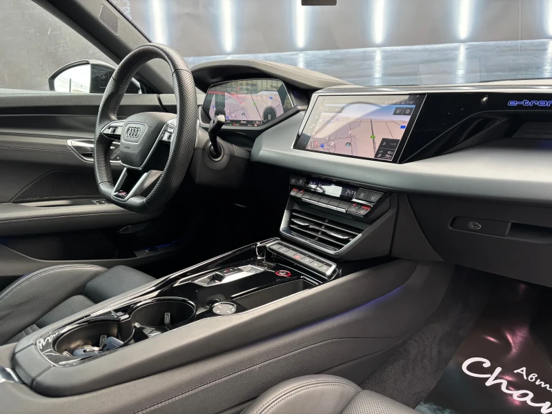 Audi E-Tron GT RS Matrix , снимка 13 - Автомобили и джипове - 52719557