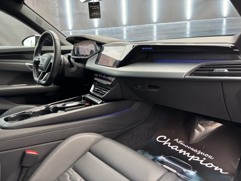 Audi E-Tron GT RS Matrix , снимка 11 - Автомобили и джипове - 52719557