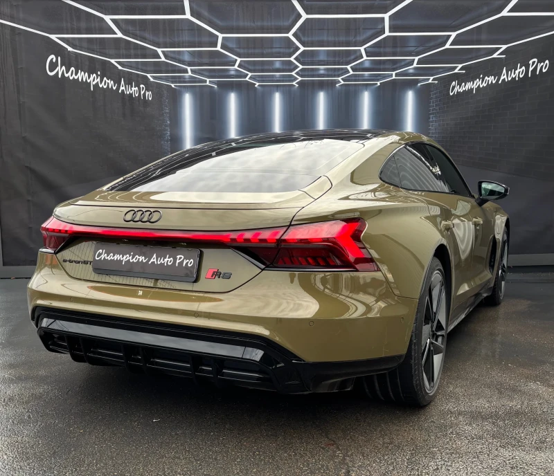 Audi E-Tron GT RS Matrix , снимка 6 - Автомобили и джипове - 52719557