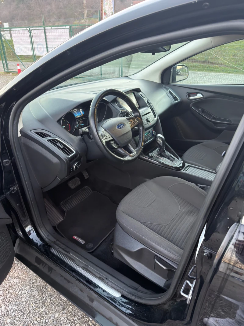 Ford Focus 1.5 TDCi Titanium X Powershift автомат 146 232 км., снимка 8 - Автомобили и джипове - 52852421