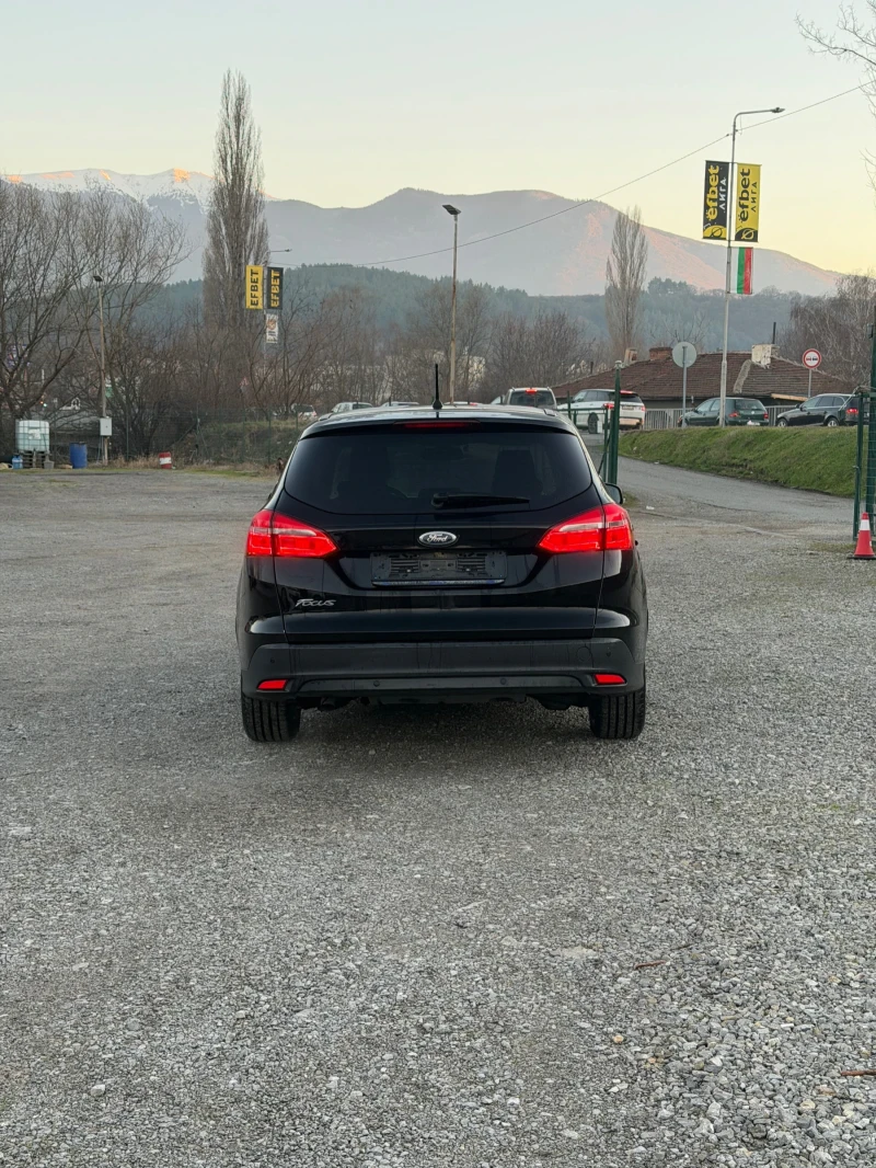 Ford Focus 1.5 TDCi Titanium X Powershift автомат 146 232 км., снимка 5 - Автомобили и джипове - 52852421