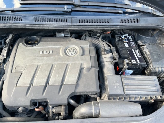 VW Golf Plus 6, снимка 2 - Автомобили и джипове - 53305338