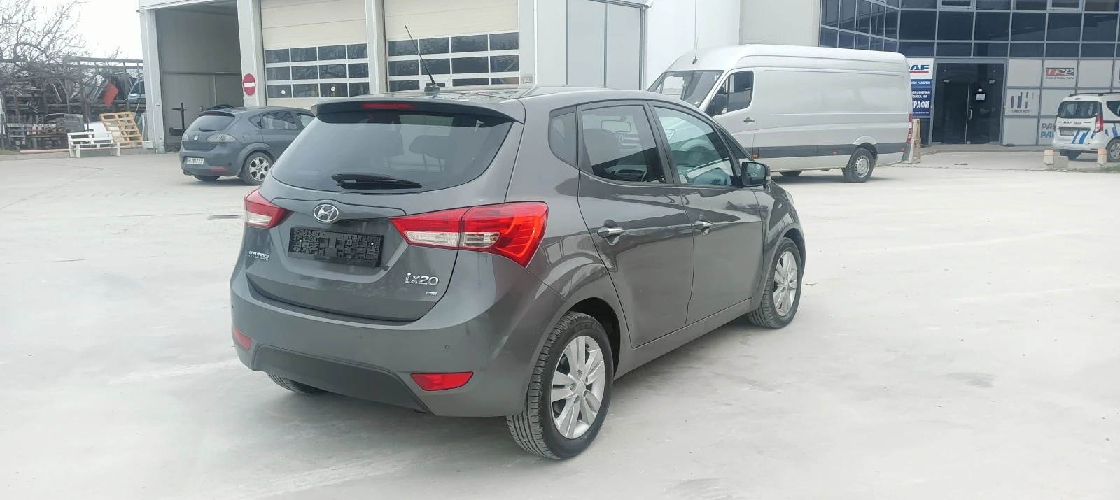 Hyundai Ix20 1.4 CRDI 90к.с - изображение 6