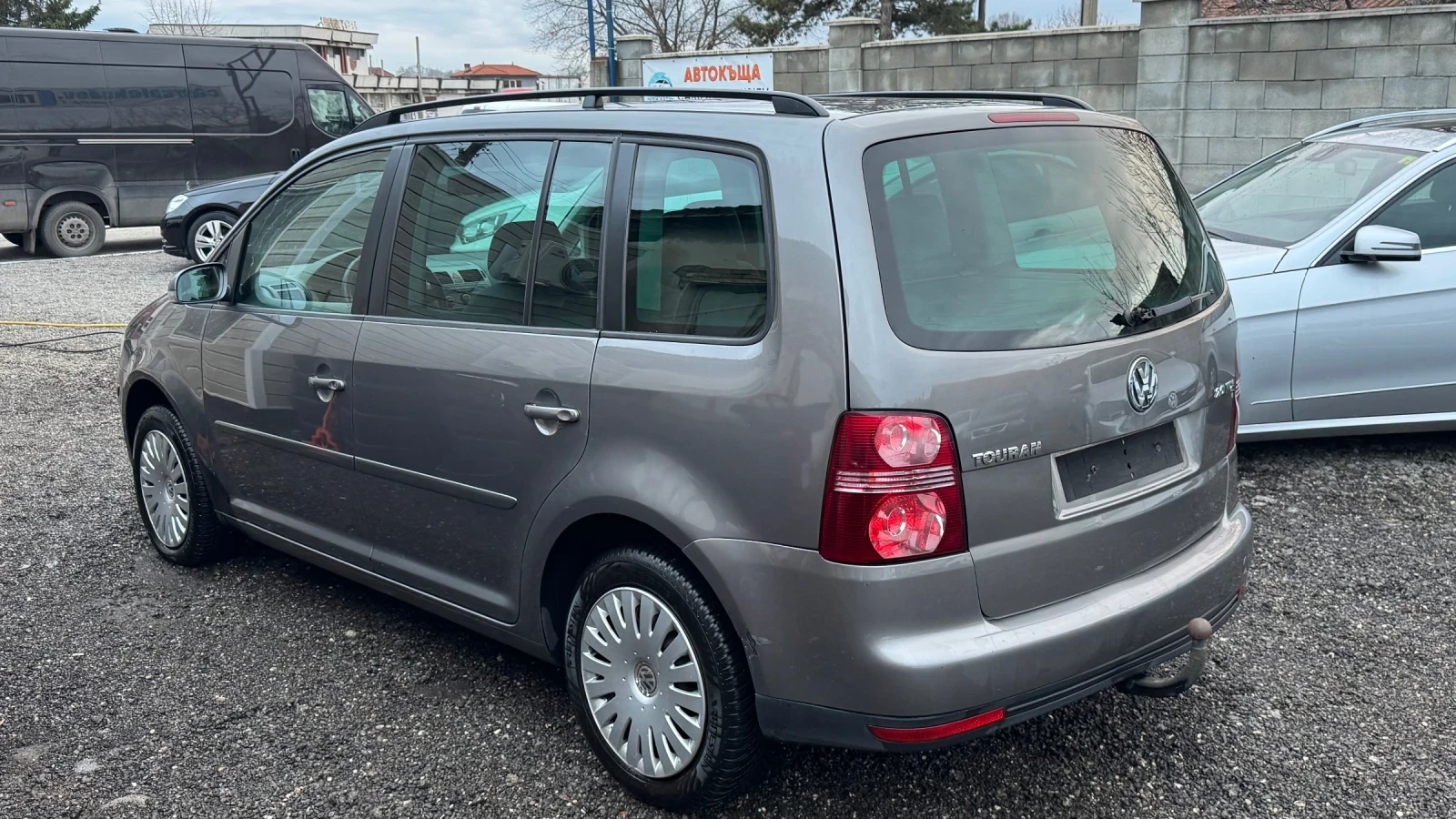 VW Touran 2.0 TDI 140 КОНЯ - изображение 7